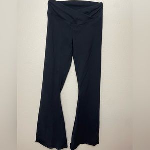 Cross Waisted Flare Leggings